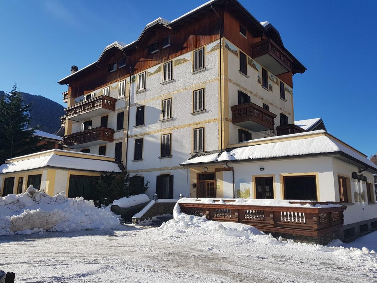 Hotel Posta アプリーカ エクステリア 写真